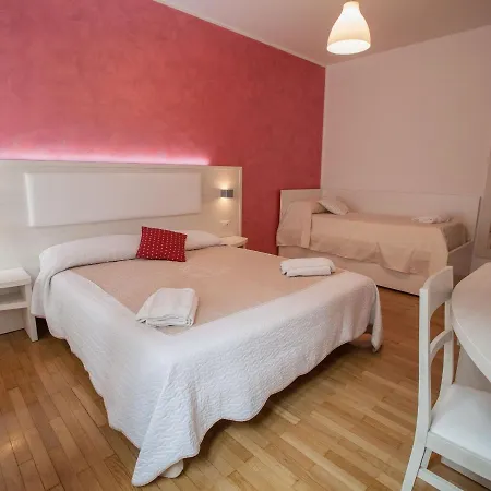 Bed and Breakfast Momenti Romani Ρώμη