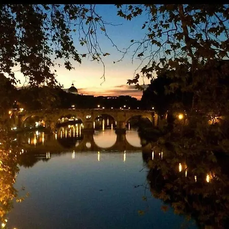 Alojamento de Acomodação e Pequeno-almoço Momenti Romani Roma