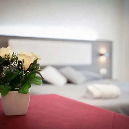 Momenti Romani 4* Roma