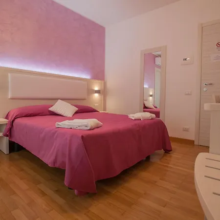 Bed & Breakfast Momenti Romani 2*