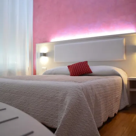 Bed and Breakfast Momenti Romani Ρώμη