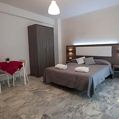 Momenti Romani 4*