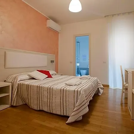 Momenti Romani 4* Roma