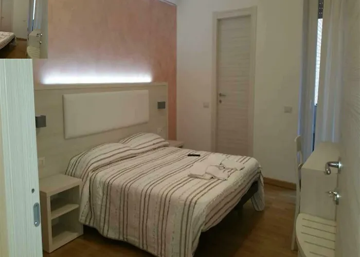 Momenti Romani Bed & Breakfast 4*